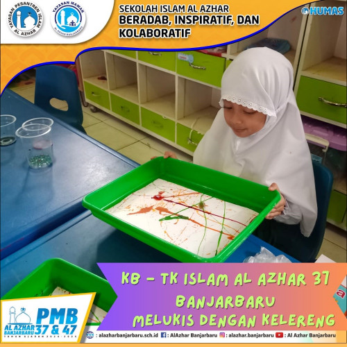 Metode pembelajaran pengenalan warna pada murid TK Islam Al Azhar 37 Banjarbaru. Banyak media yang d